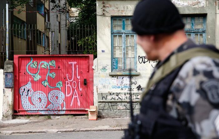 Desocupação da comunidade Beco Green Ville é suspensa após empasse